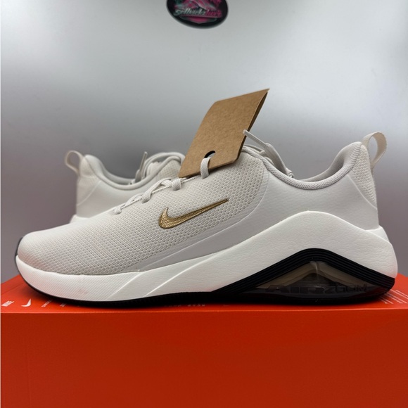 Nike Air Zoom Bella 7 Phantom Metallic Gold Black BRAND NEW Size 10 Women - Picture 2 of 8